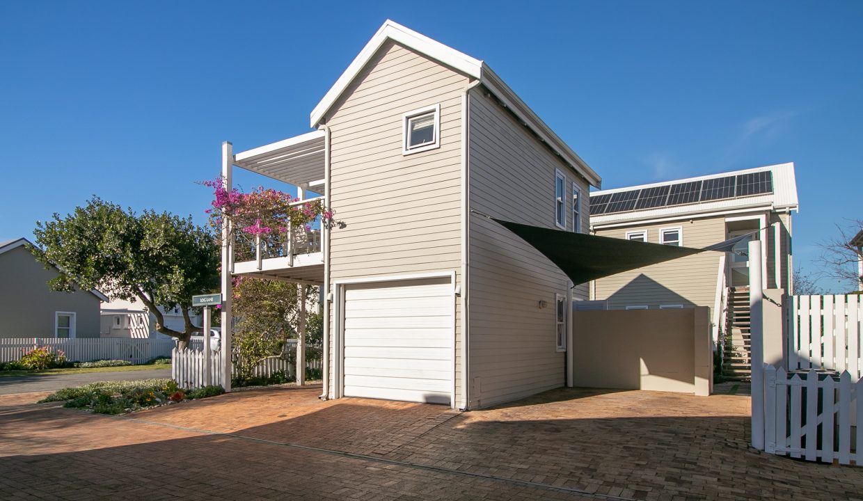 24 - Back exterior of the house